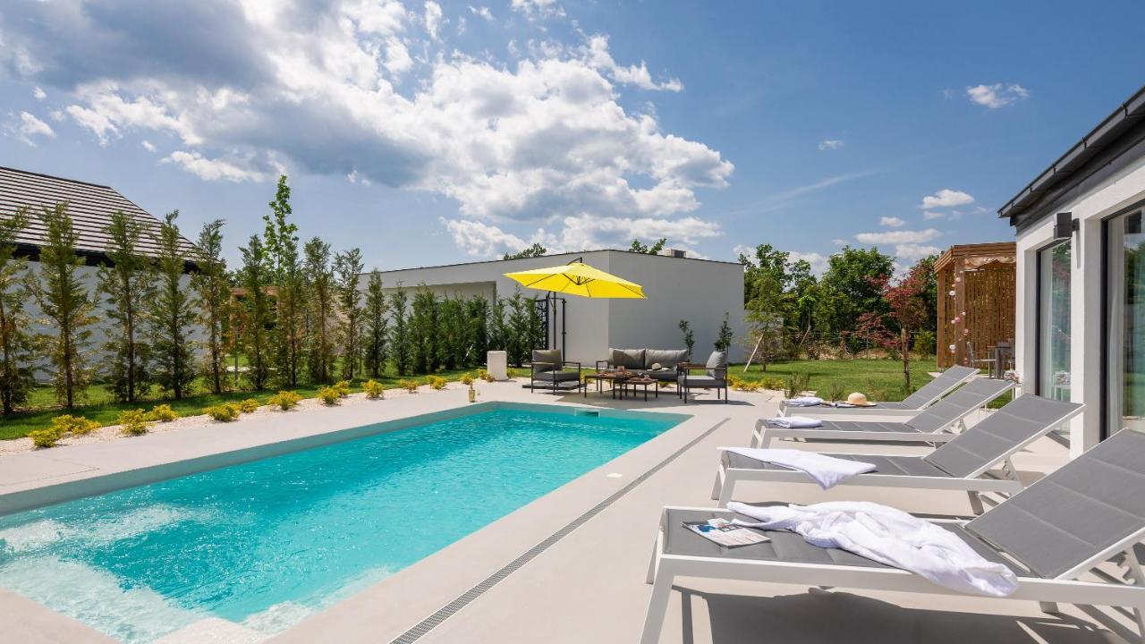 Bandelli Villas Oklaj Kültér fotó