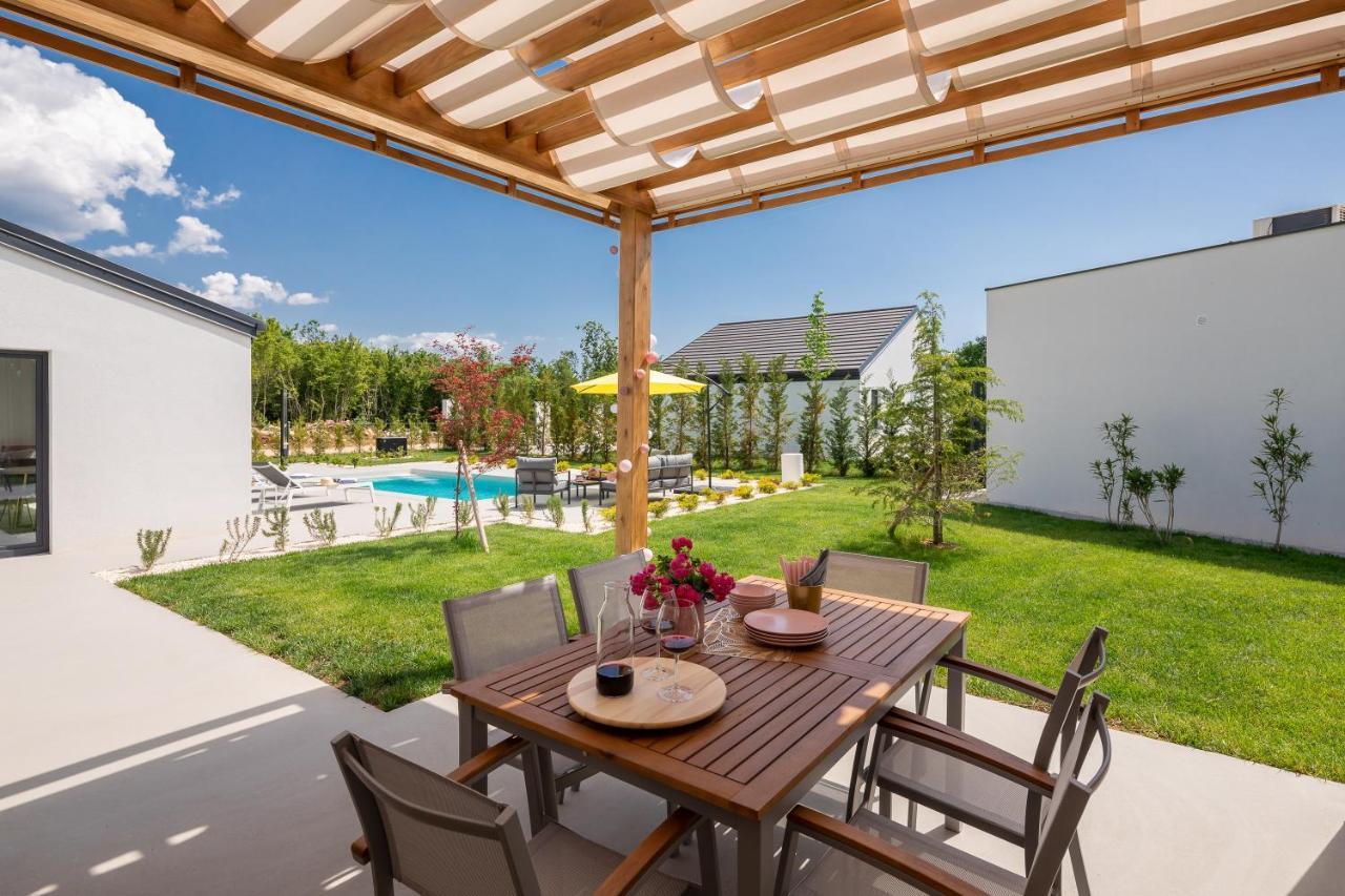 Bandelli Villas Oklaj Kültér fotó