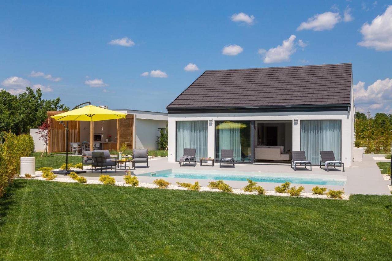 Bandelli Villas Oklaj Kültér fotó