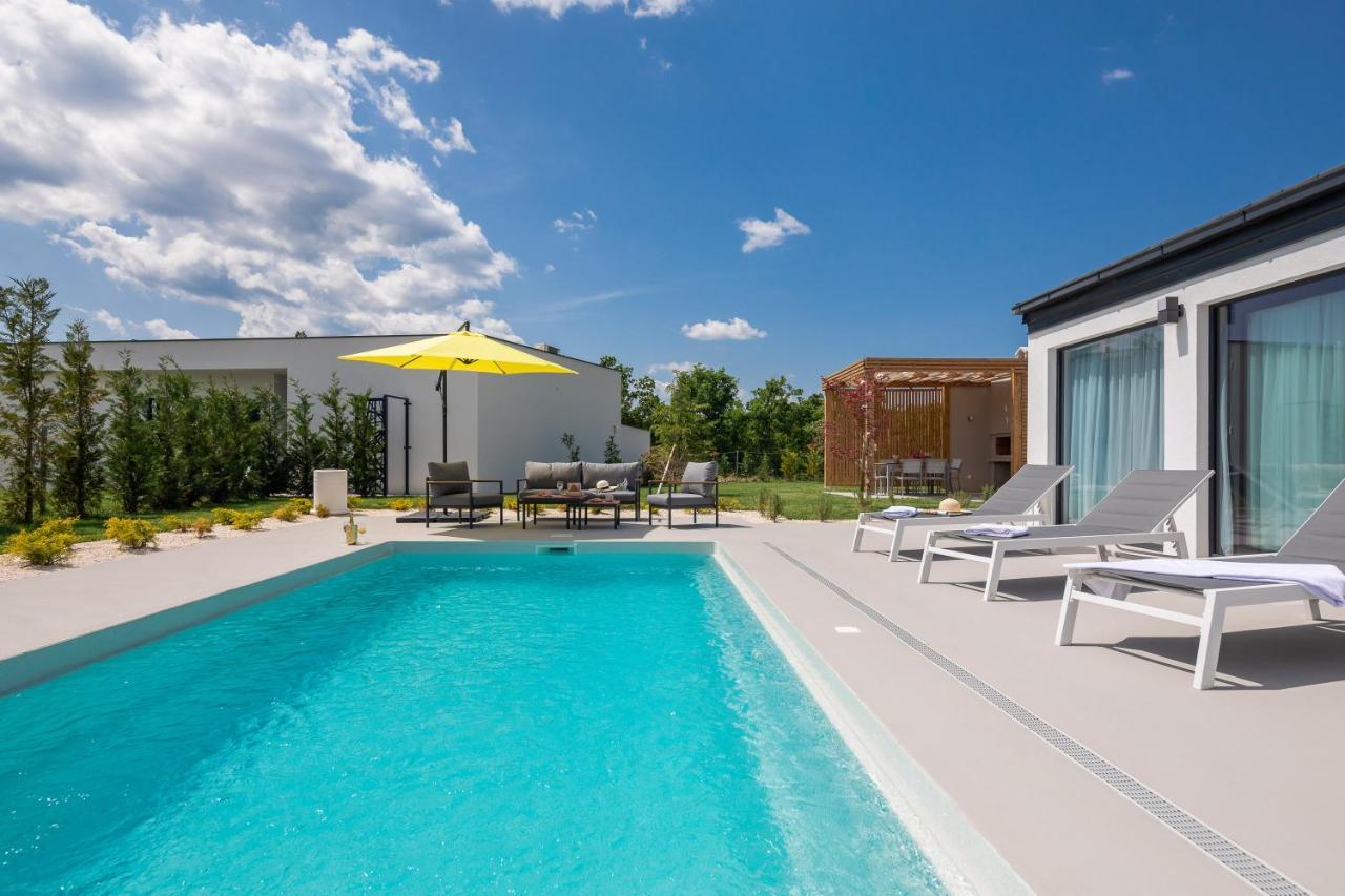 Bandelli Villas Oklaj Kültér fotó